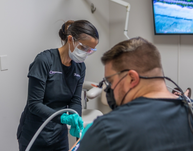 Woman visiting dentist for preventive dentistry in Orlando